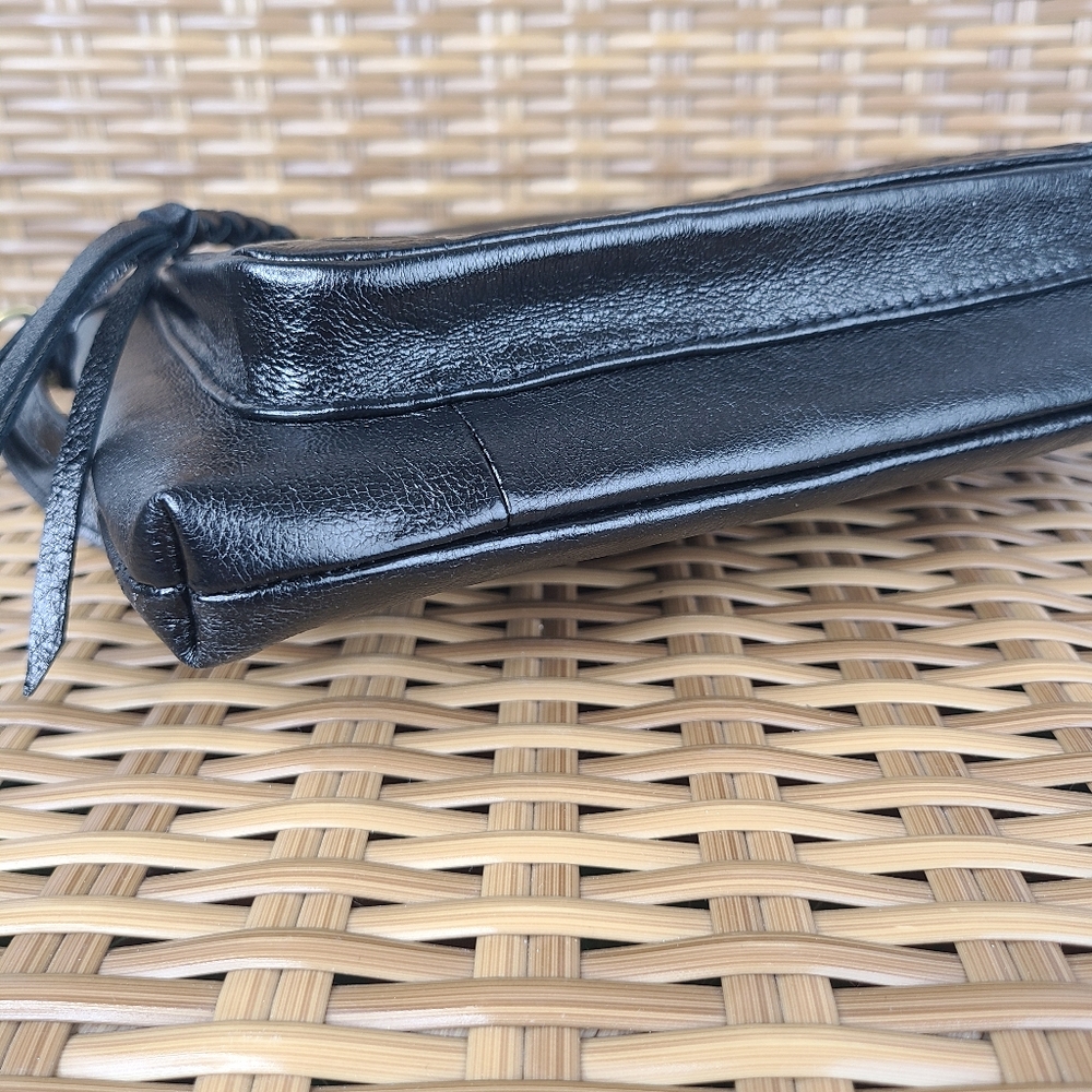The Sak Sanibel Black Floral Embossed Leather Crossbody Bag Purse Small - Picture 6 of 14